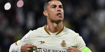 cristiano-ronaldo-ucusa-gecti-eski-gunlerindeki-uzere-gol-yagdirdi-CqSSYAL1.jpg