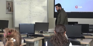 diyarbakirda-depremzedelere-yonelik-dyk-kurslari-basladi-Slqs8bn7.jpg