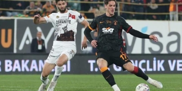 herkesin-gozu-kulagi-onda-birinci-macinda-gol-atan-zaniolo-italyayi-salladi-W5K4N3O6.jpg