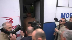 aksener-ve-yavas-ankara-buyuksehir-belediyesinin-kahramanmarastaki-afet-uyum-merkezinde-incelemelerde-bulundu-sYI9OwTs.jpg