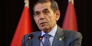 dursun-ozbek-canli-yayinda-jorge-jesusu-amac-gosterdi-ulkemizin-prestijini-yok-etmeye-calisiyor-NuhWUVBv.jpg