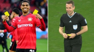 futbol-tarihine-amine-isimli-vakasi-olarak-gececek-olay-leverkusenli-futbolcu-hakemi-bir-turlu-inandiramadi-QRdDFSIz.jpg