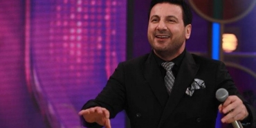 karadenizli-muzikci-davut-guloglu-partisinin-toplantisindan-paylasti-fatih-erbakan-ne-derse-o-svWPbUKG.jpg