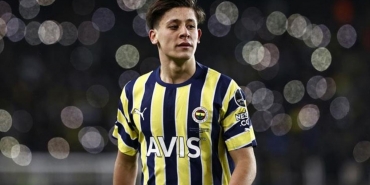 ne-psg-ne-barcelona-marsilya-arda-guler-icin-harekete-geciyor-PQfDIewe.jpg