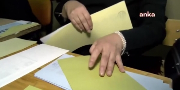 oy-pusulalari-yurt-disina-diplomatik-kargo-ya-da-kurye-araciligiyla-gonderilecek-kiralanacak-ucaklarla-ya-da-diplomatik-kuryeler-tarafindan-geri-hTKjFfpN.jpg