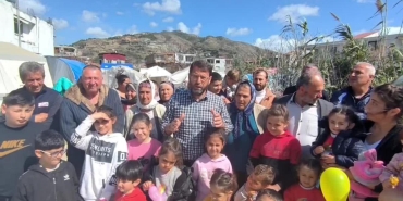 samandag-belediye-lideri-eryilmaz-yetkililere-seslendi-depremin-uzerinden-1-ay-gecti-hala-vatandasimiz-cadir-cadir-diye-feryat-ediyor-bGbPyyRS.jpg