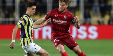 sevillanin-yildizi-rakitic-arda-gulerin-istegini-gerceklestirmek-icin-mac-sonu-fenerbahce-soyunma-odasina-gitti-BgmYZPgQ.jpg