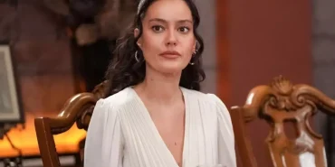 bosanacaklari-arguman-ediliyordu-pelin-akilden-bas-karistiran-cevap-IqXaMxwv.jpg