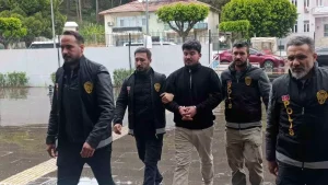 antalyada-alkol-tartismasi-kanli-bitti-546eguZr.jpg