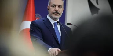 bakan-fidan-pkk-ya-kendi-istegiyle-silah-birakacak-ya-da-biraktiracagiz-FbDmnRrS.jpg