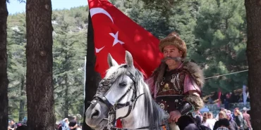 burdurda-yoruk-senligi-coskusu-Ma9iQHI2.jpg