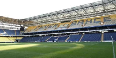 fenerbahce-gelecek-donem-alaninda-mac-oynayamayacak-A6Ia7yNT.jpg