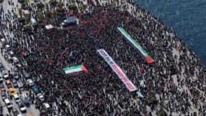 ihhdan-gazze-icin-protesto-yuruyusu-AxdkLt6E.jpg