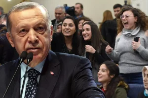 kabine-toplantisi-basladi-ogretmenlerin-gozu-kulagi-bu-dorukta-7vkgiRf5.jpg