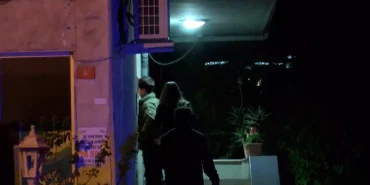 kadikoyde-balkon-coktu-onlem-maksatli-bosaltildi-gaRidPKs.jpg
