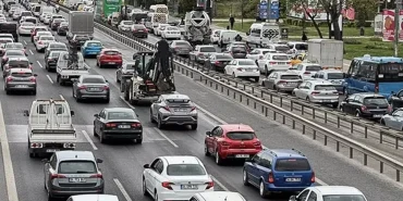 yeni-duzenleme-zincirleme-trafik-cezasi-geliyor-tiBqtLYI.jpg