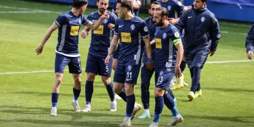 2-ligden-1-lige-yukselen-iki-kadro-muhakkak-oldu-U22PhaKl.jpg