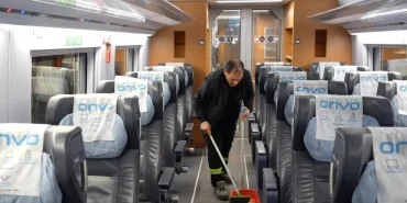 31-yuksek-suratli-tren-bayram-icin-temizlendi-payxDtce.jpg