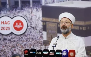 diyanet-isleri-baskani-erbas-2025-hac-tertibi-basin-toplantisinda-konustu-2-tV6uum9h.jpg