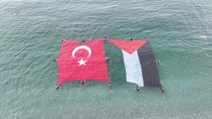 mavi-marmara-akininda-hayatini-kaybedenler-antalyada-anildi-SpOOUZuF.jpg