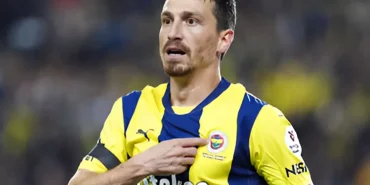 mert-hakan-yandasin-neden-enfeksiyon-kaptigi-ortaya-cikti-FIh4kzbZ.jpg