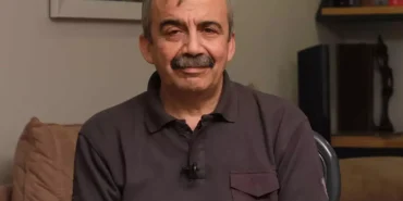 sirri-sureyya-baskan-vasiyetini-bir-cenaze-merasiminde-aciklamis-YjbXEy4A.jpg