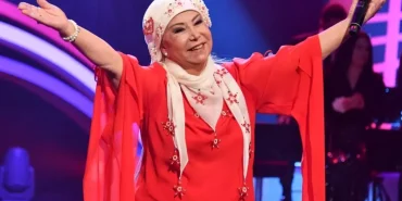 68-yillik-sanat-seyahati-defileyle-taclandi-bedia-akarturk-gozyaslarini-tutamadi-YZMLbgXA.jpg