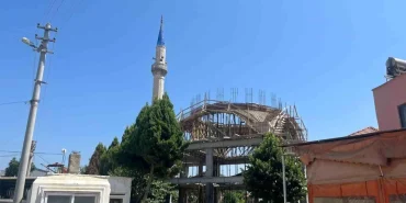 acarlar-camii-yikildi-yenisi-yapiliyor-tCYNw4ir.jpg