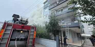 antalyada-yangin-cikardi-kacti-lNU8nuPh.jpg