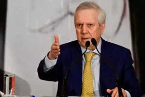 aziz-yildirimdan-kendisine-hakaret-eden-erol-bilecik-icin-flas-atilim-3hbPxyN6.jpg