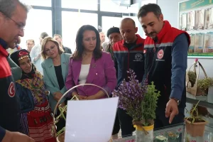 burdurda-tabiat-senligi-coskusu-yhQ6NcYQ.jpg
