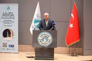 diyanet-isleri-baskani-erbas-2-al-i-beyt-mirasini-yine-dusunmek-sempozyumunda-konustu-aciklamasi-zXS7Aau6.jpg