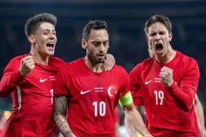 dorukta-arda-guler-yok-en-degerli-10-turk-futbolcu-asik-r-oldu-fiq7tXuz.jpg