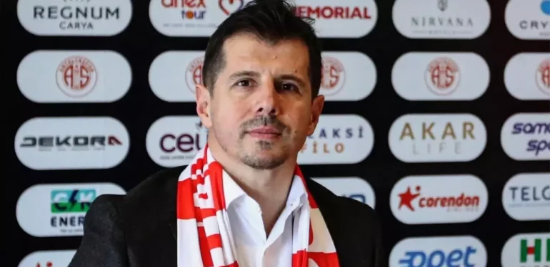 Emre Belözoğlu Antalyaspor’dan ayrıldı mı?