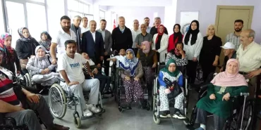 engellilere-bayram-ikramiyesi-tekerlekli-sandalyeler-3nDsj6Gg.jpg