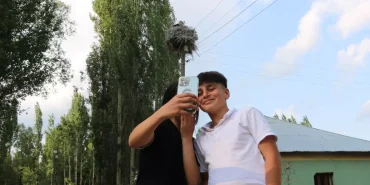 leylekler-koydeki-yuva-gelenegini-surduruyor-qX25qAPa.jpg