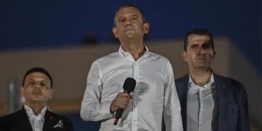 ozelden-namaz-cikisi-sert-kelamlar-bin-pisman-ederim-XpdOD4h4.jpg