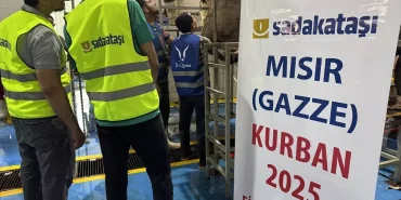 sadakatasi-derneginden-gazzeye-kurban-yardimi-rGv6sFz3.jpg