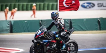 toprak-razgatlioglundan-superbike-sampiyonasinin-italya-ayaginda-3te-3-4OSR8aNh.jpg