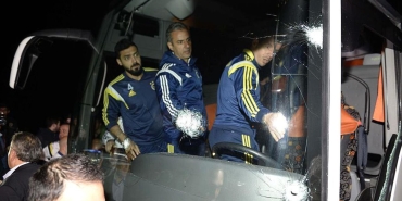 adalet-bakanligi-fenerbahce-otobusune-silahli-akin-evrakini-yine-aciyor-qqBef2b8.jpg
