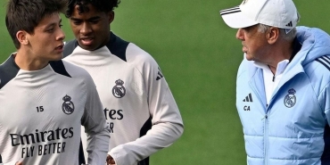 arda-guler-ancelotti-en-uygun-orta-alanlardan-olacaksin-dediginde-bile-sag-kanatta-oynatti-hacqxYuq.jpg