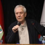 aykut-kocaman-sorusu-aziz-yildirimi-kizdirdi-resti-cekti-GnYP7dej.jpg