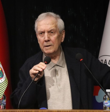 aykut-kocaman-sorusu-aziz-yildirimi-kizdirdi-resti-cekti-GnYP7dej.jpg