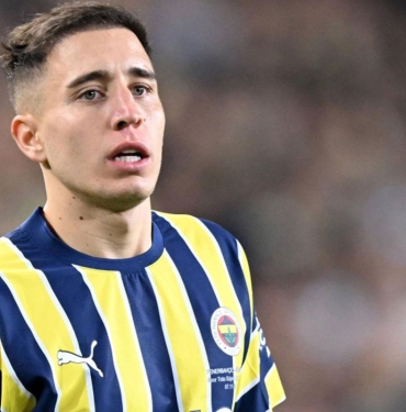 eski-ekibinden-emre-mora-teklif-imzayi-atacak-qlKwVg2R.jpg
