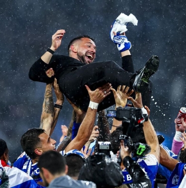 fenerbahce-ile-anilan-farioli-kararini-verdi-3tBMvXu6.jpg
