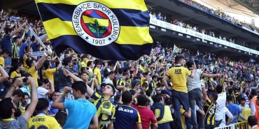fenerbahcede-ayrilik-esyalarini-topladi-gidiyor-XwFbBqSt.jpg