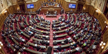 fransada-kara-kanun-resmen-kaldirildi-RG3NFj9A.jpg
