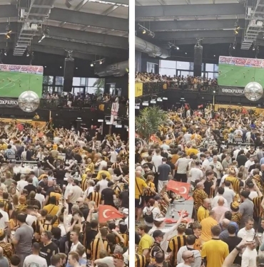 hull-city-taraftarlari-final-macini-turk-bayraklariyla-bekledi-herkes-tipki-yorumu-yapti-UGweaQTL.jpg