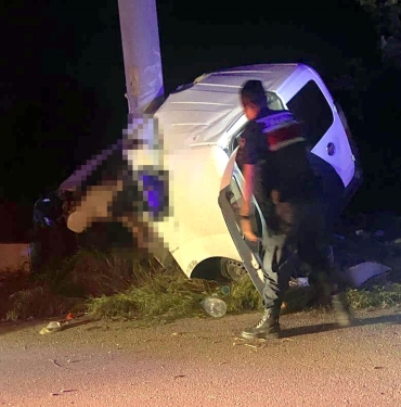 ispartada-trafik-kazasi-2-meyyit-2-yarali-xrkjN5MJ.jpg