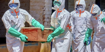 kdcde-ebola-hadise-sayisi-1077ye-yukseldi-AeqS5Gf6.jpg